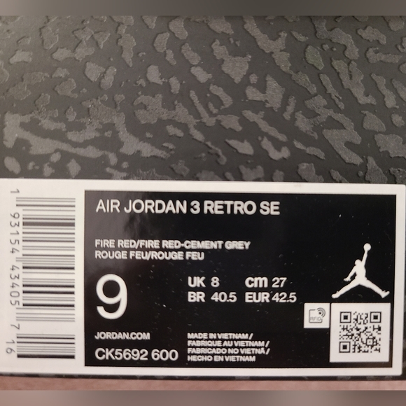 BNDS Air Jordan 3 - Picture 3 of 4